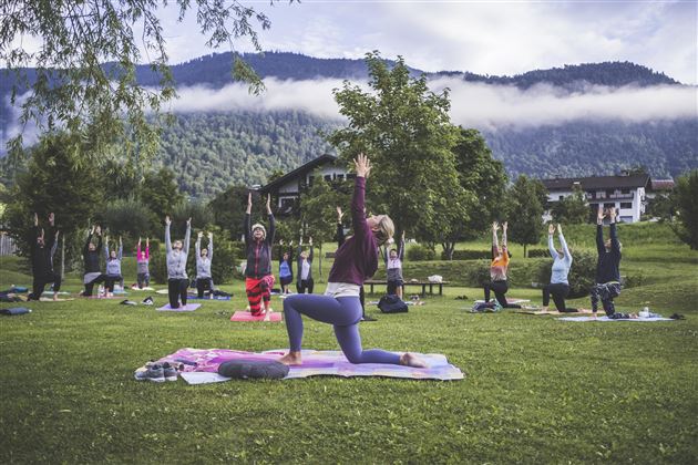 Yoga am See 1