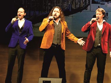 DIE JUNGEN TENÖRE „rein akustisch“