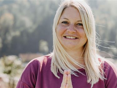 Vinyasa on Beat - Fit durch den Sommer