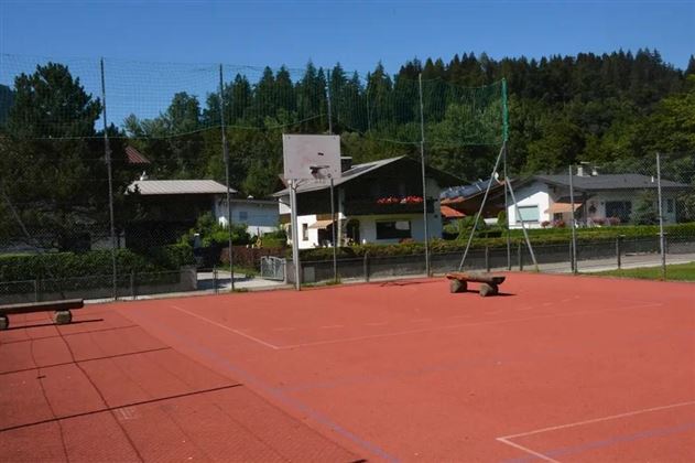 Basketballplatz Dekan Hintner Straße