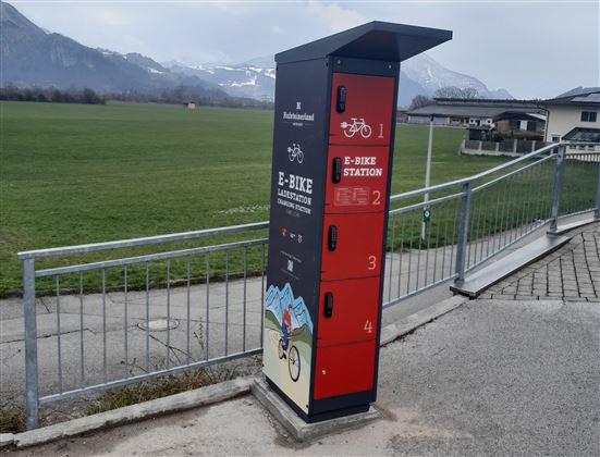 E-Bike Ladestation mit Spind - Ebbs Dorf