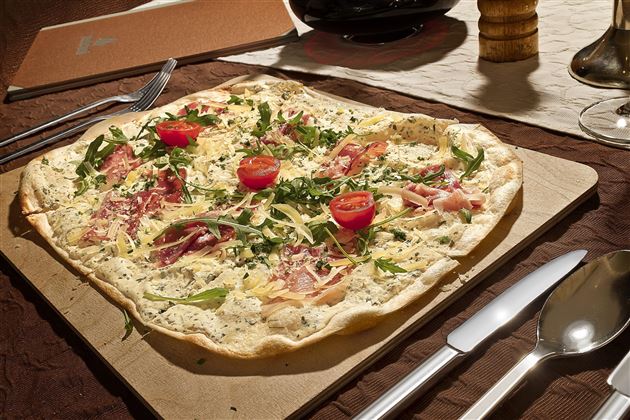 Flammkuchen im Purlepaus Kufstein