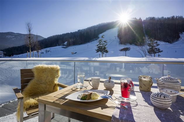 Hotel Thierseerhof Terrasse Winter