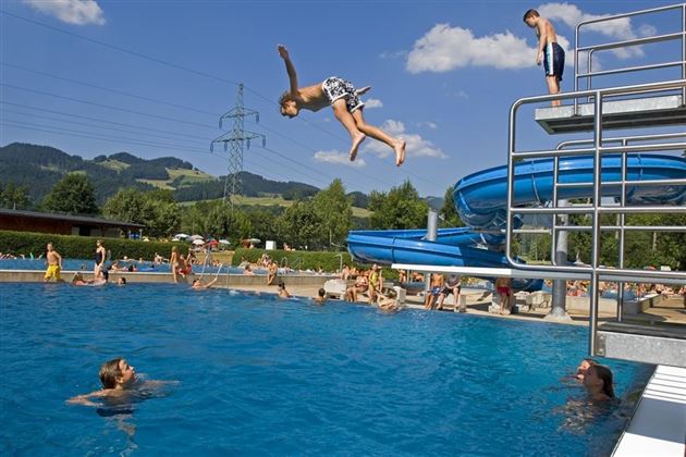 Schwimmbad Niederndorf Ansicht