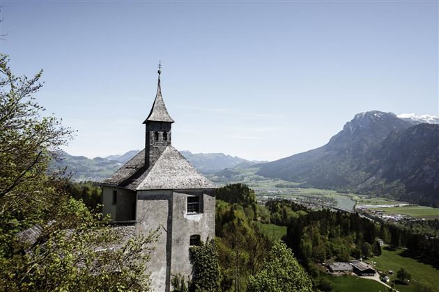 Thierberg Kapelle Kufstein Sommer Ansicht