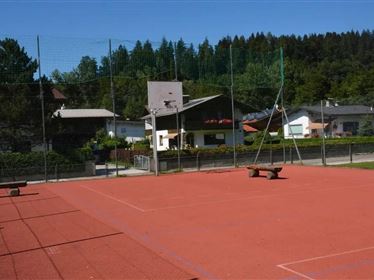 Basketballplatz Dekan Hintner Straße