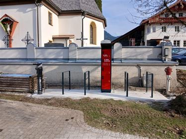 E-Bike Akkuladestation mit Spindfach - Hinterthiersee Dorfzentrum
