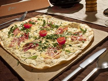 Flammkuchen im Purlepaus Kufstein